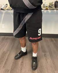 Supreme Equipé Sweatshort - Black